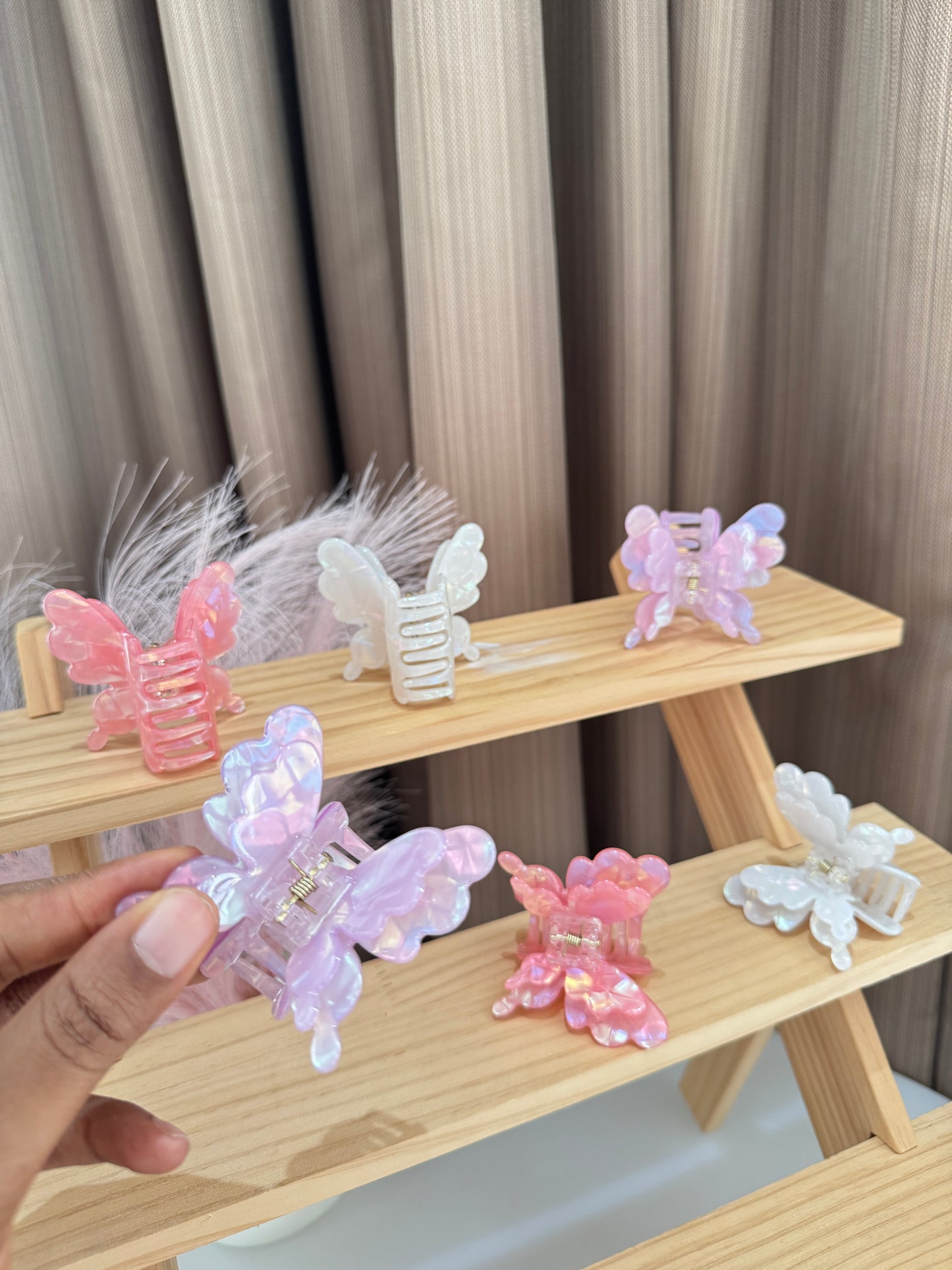 Butterfly Accatate Hair Claw 8cm