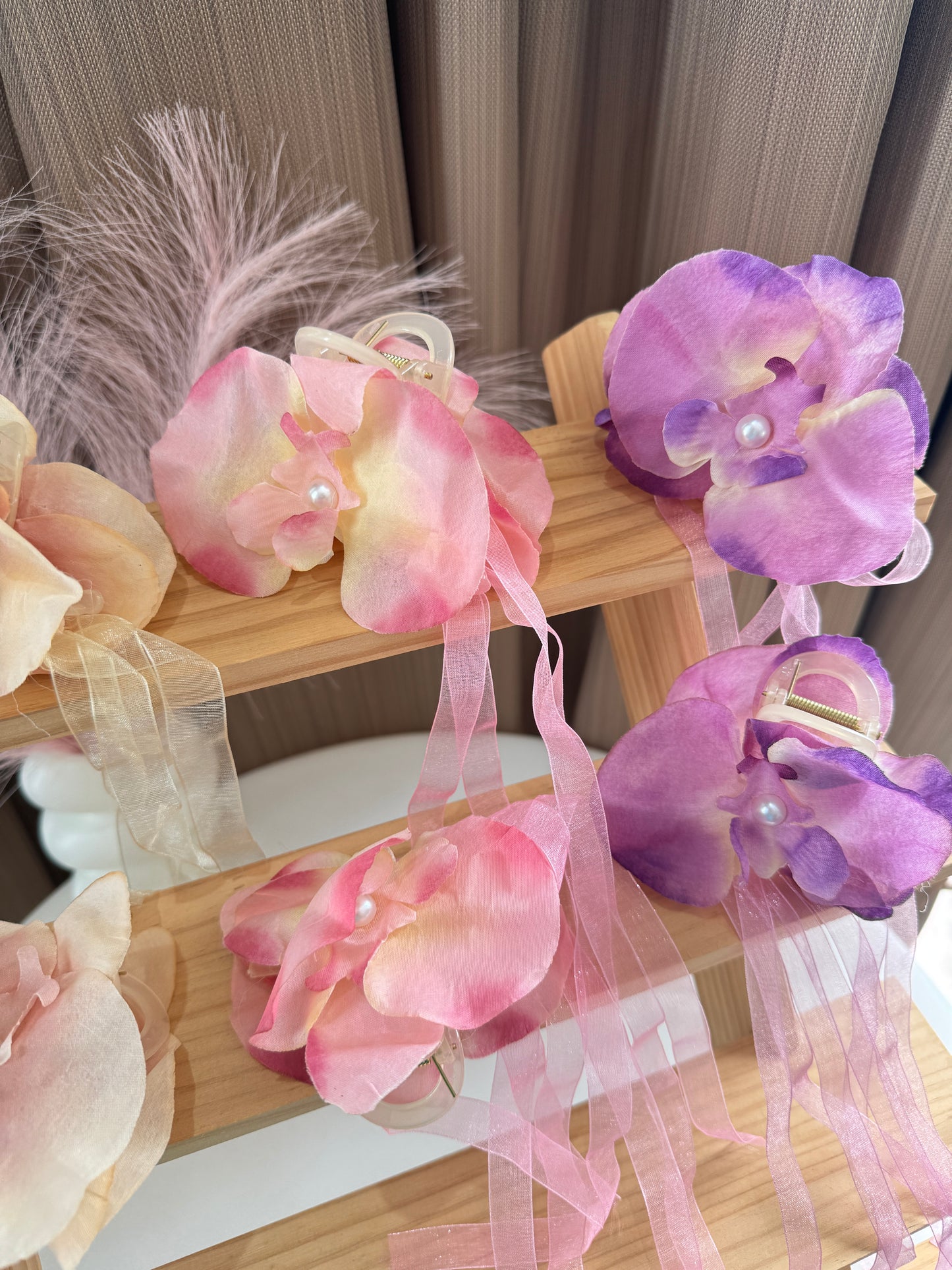 Orchid Hair Claw
