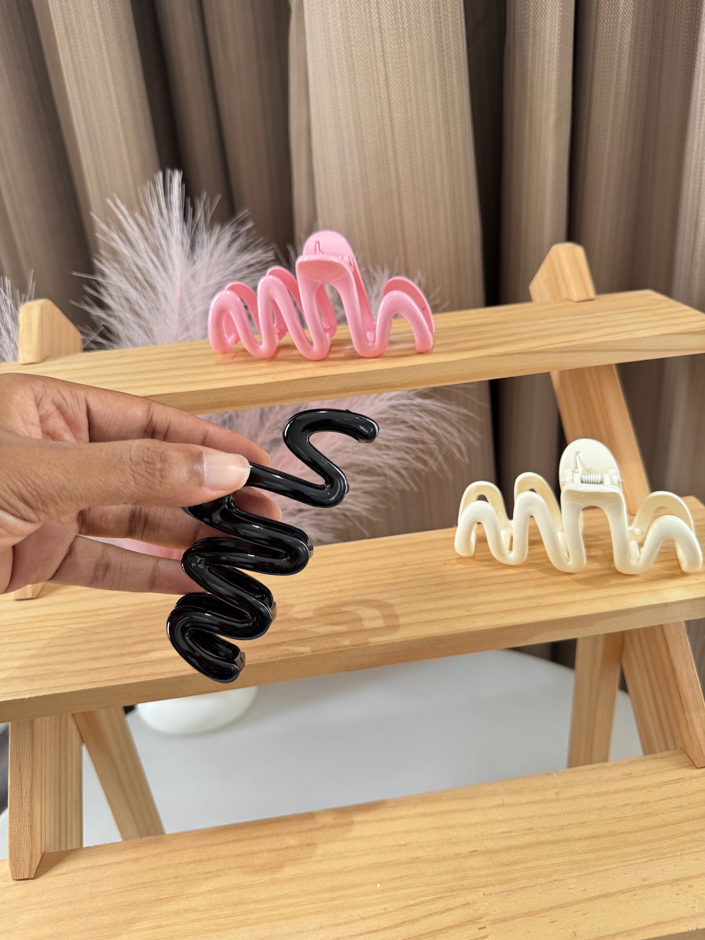 Wavy Hair Claw 11cm