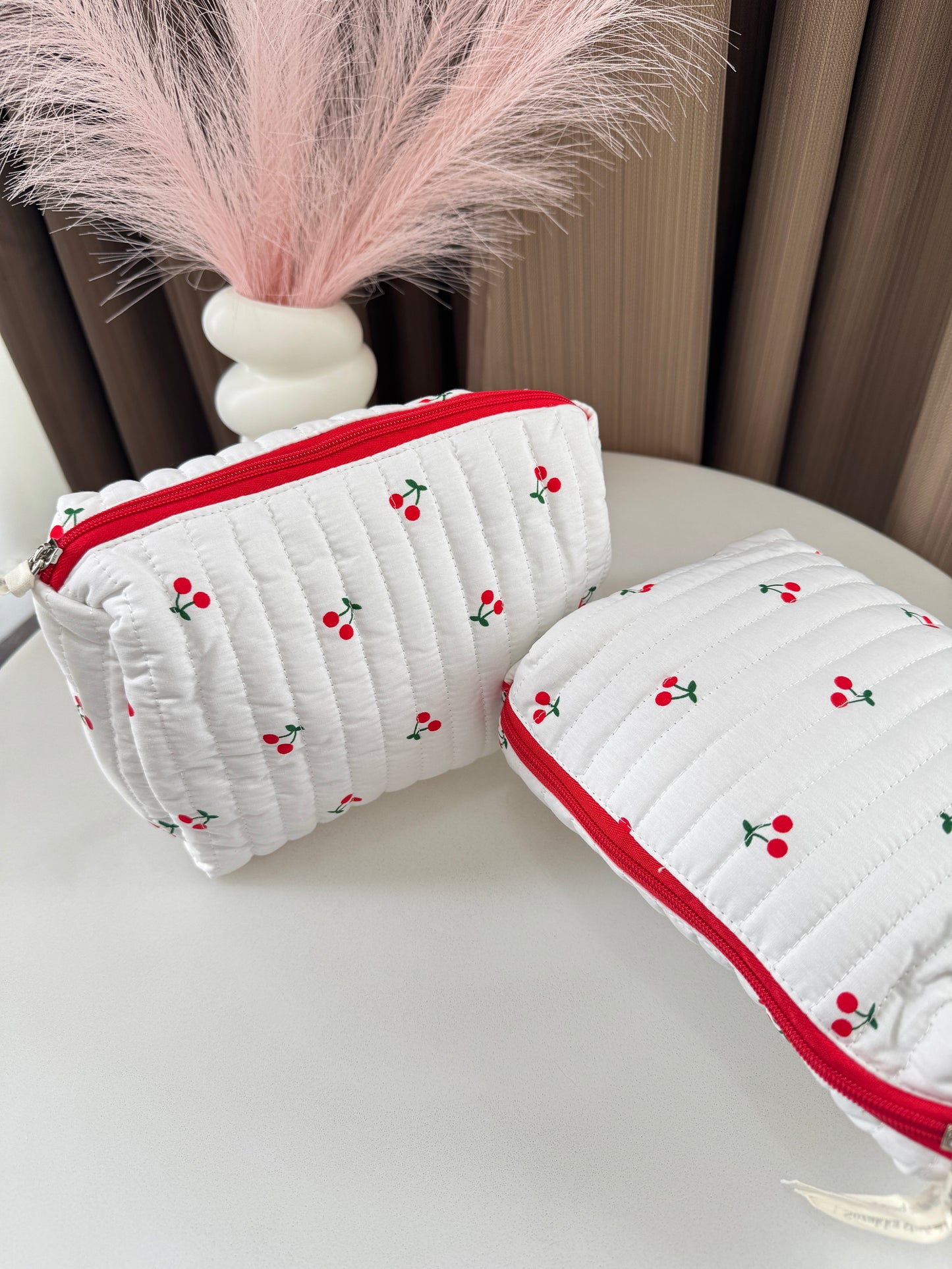 Cherry Storage Bag Measuring 22cm by 16cm by 8cm