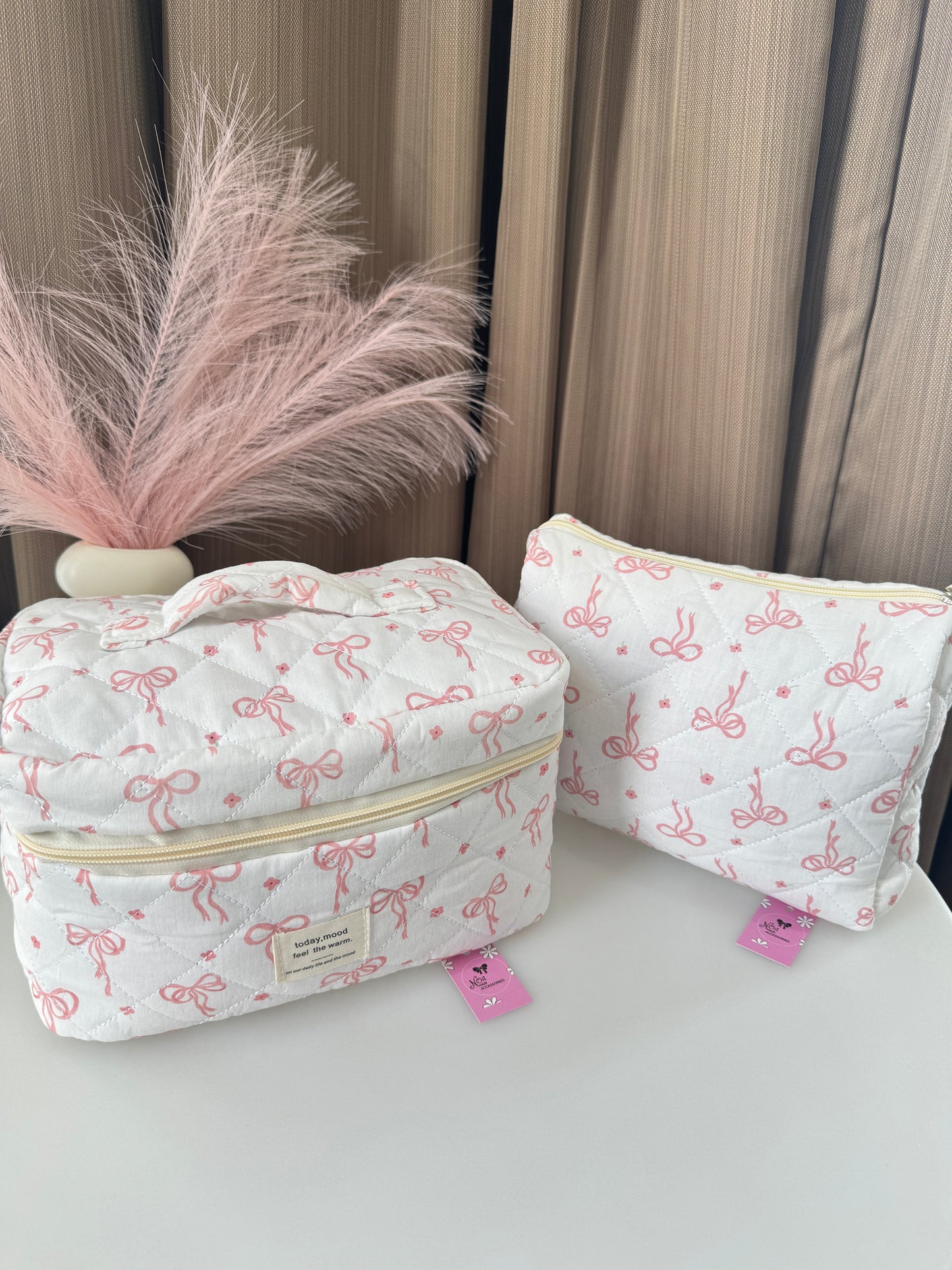 White  Coquette Bow Storage Bag 25cm by 17cm by 17cm With Handle