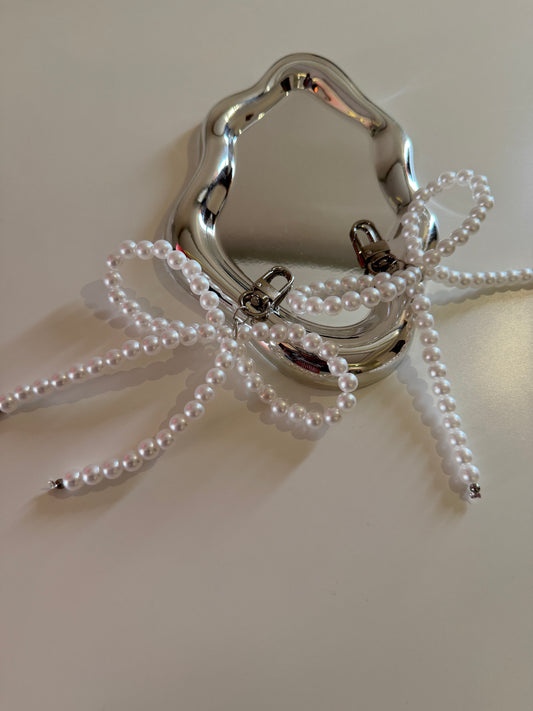 Pearl Bow Charm