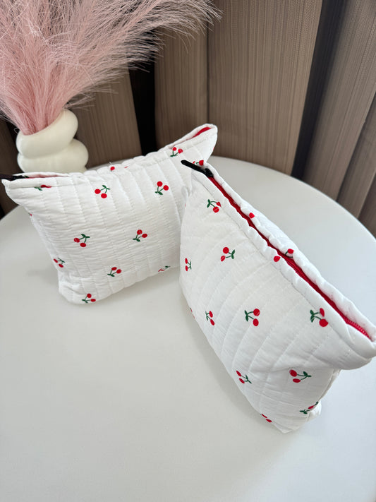 Cherry Storage Bag Measuring 18 by 25 by 5cm