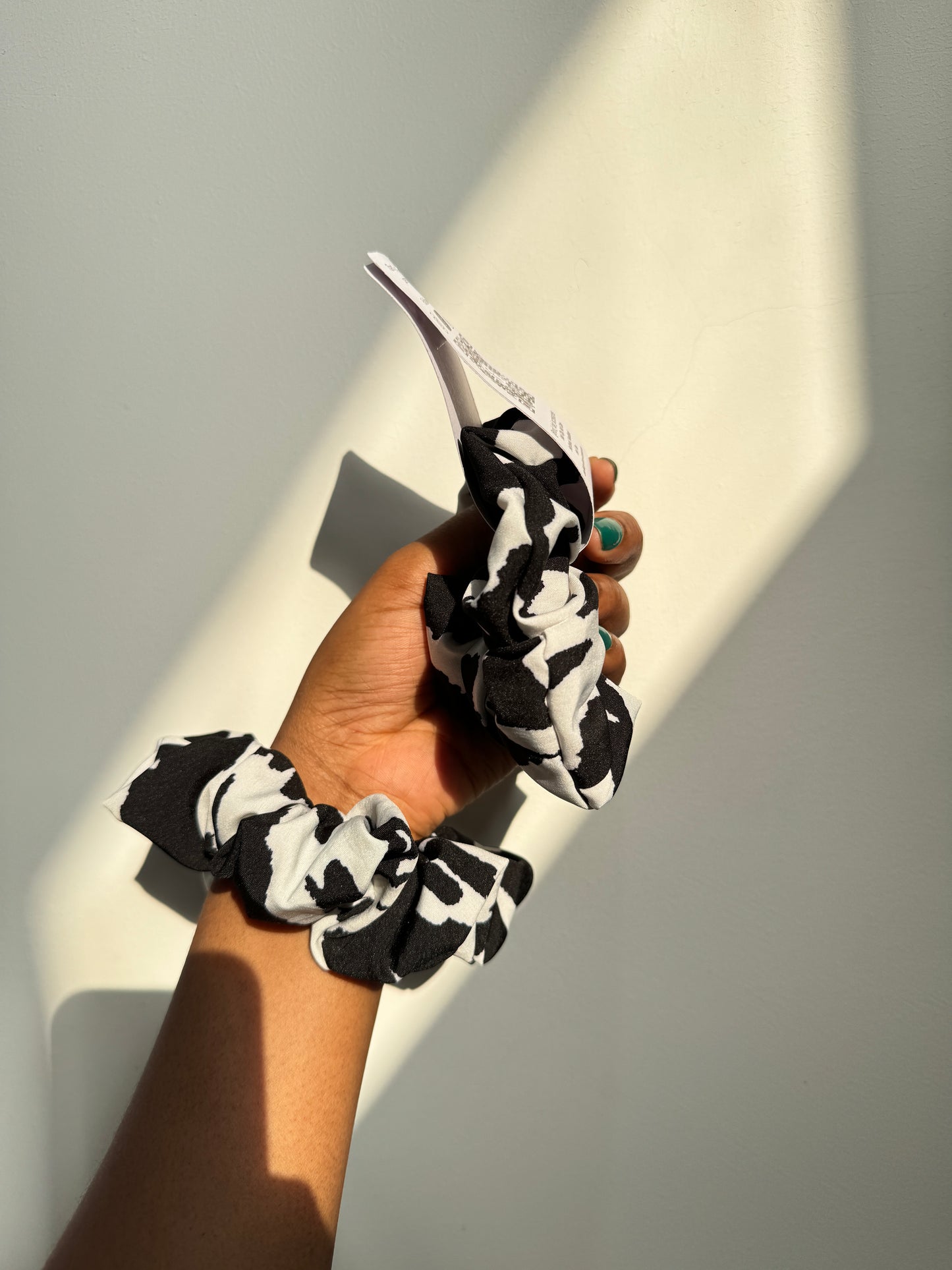 NOIT Silk Scrunchies Cow Print